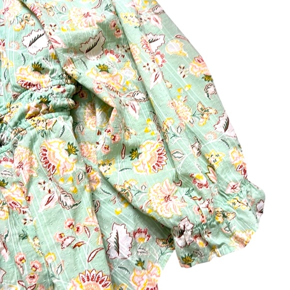 Torrid Top Woman’s Size 5X Smocked Cotton Clip Dot Blouson Sleeve Floral Green - Picture 5 of 9